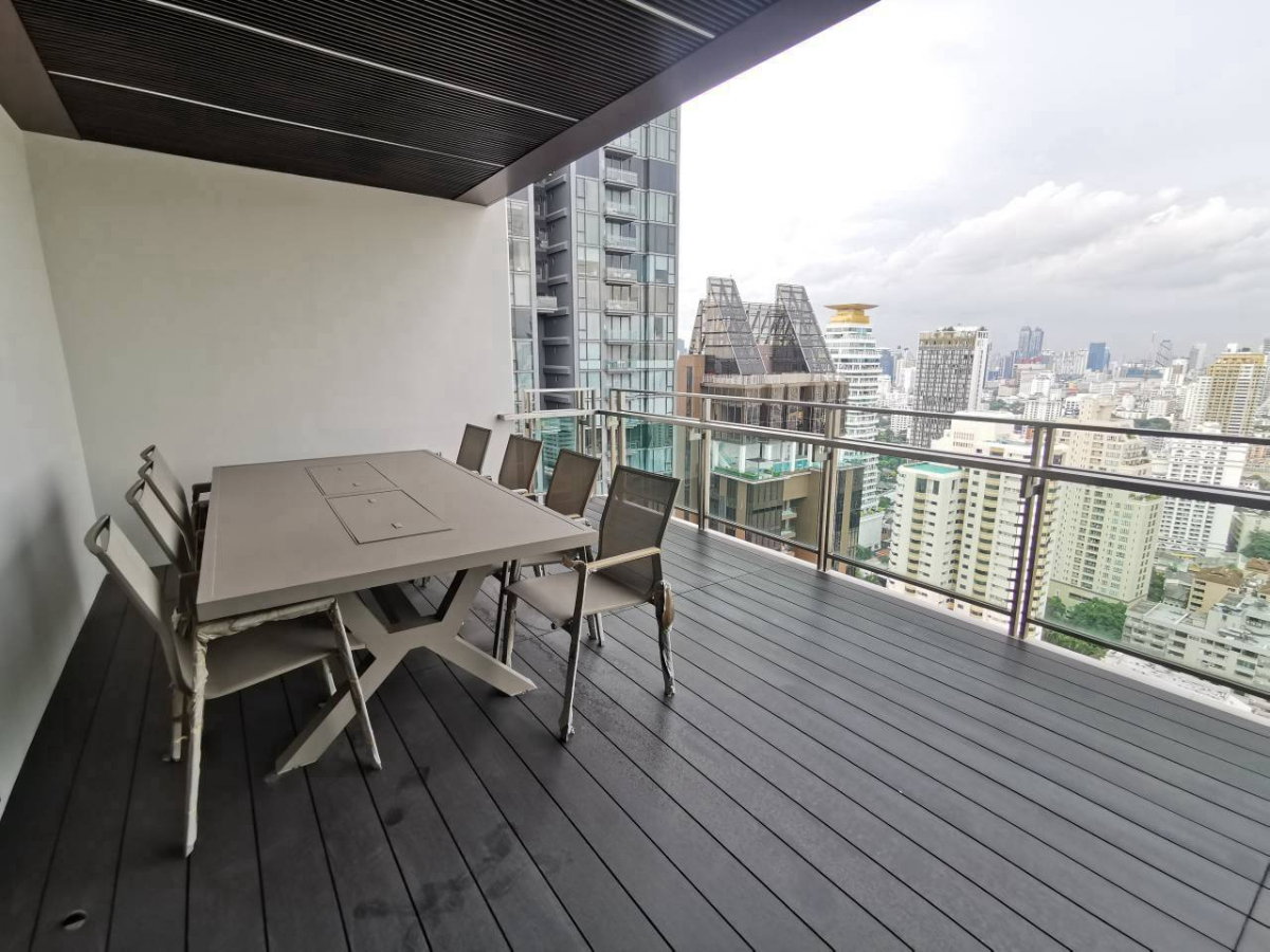 picture LTHC16347 – Luxury Penthouse for Rent | The Madison Sukhumvit 41 | BTS Phrom Phong | 464 Sq.m. | 3 Beds | 4 Baths | 400K/Month - 11/13