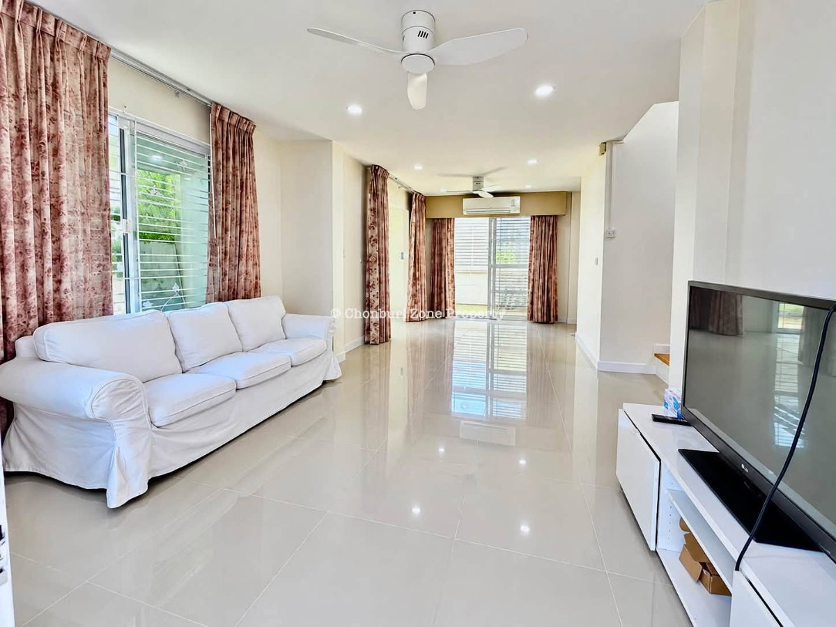 รูป ขายบ้านเดี่ยวหลังมุม 4 ห้องนอน ม.เซ็นทรัลรีเจ้นท์ ศรีราชา - รูปที่ 3/26