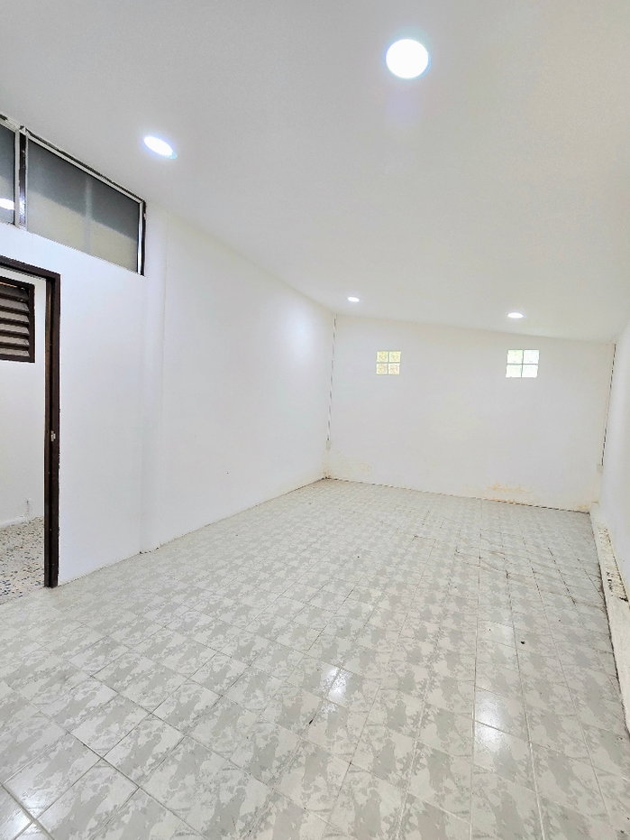 รูป ให้เช่า ตึกแถว 3 ชั้น ใจกลางเมืองแปดริ้ว - รูปที่ 6/16