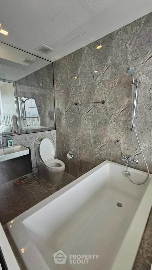 picture 70m To MRT Sukhumvit, 41st-Floor 2-BR At Ashton Asoke (ID 3463555) - 7/8