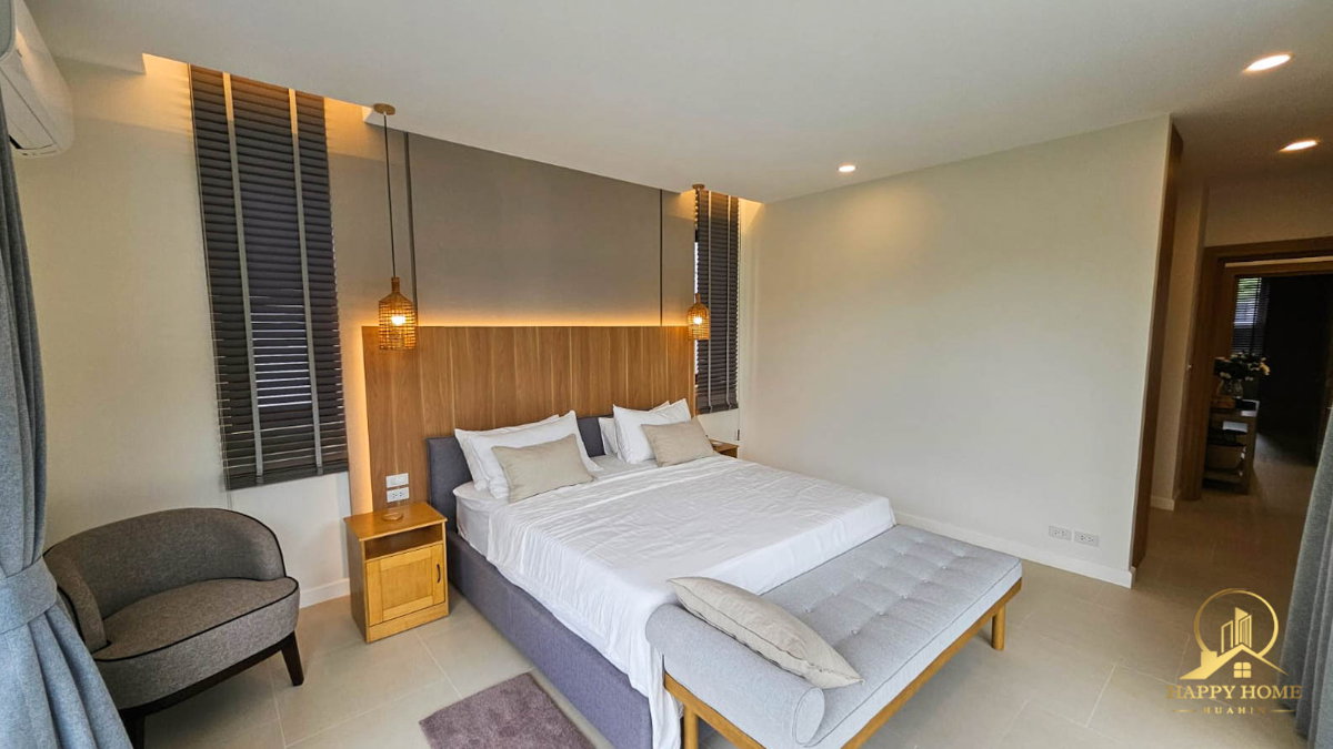 picture Luxury Pool Villa for Sale In La Felice 2 | Hua Hin Soi 112 - 10/47