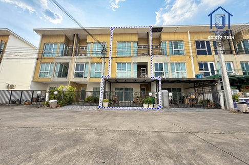 ขายทาวน์โฮม 3 ชั้น หมู่บ้านเบล็ส ทาวน์ รามอินทรา 127  ใกล้ MRT, แฟชั่นไอส์แลนด์