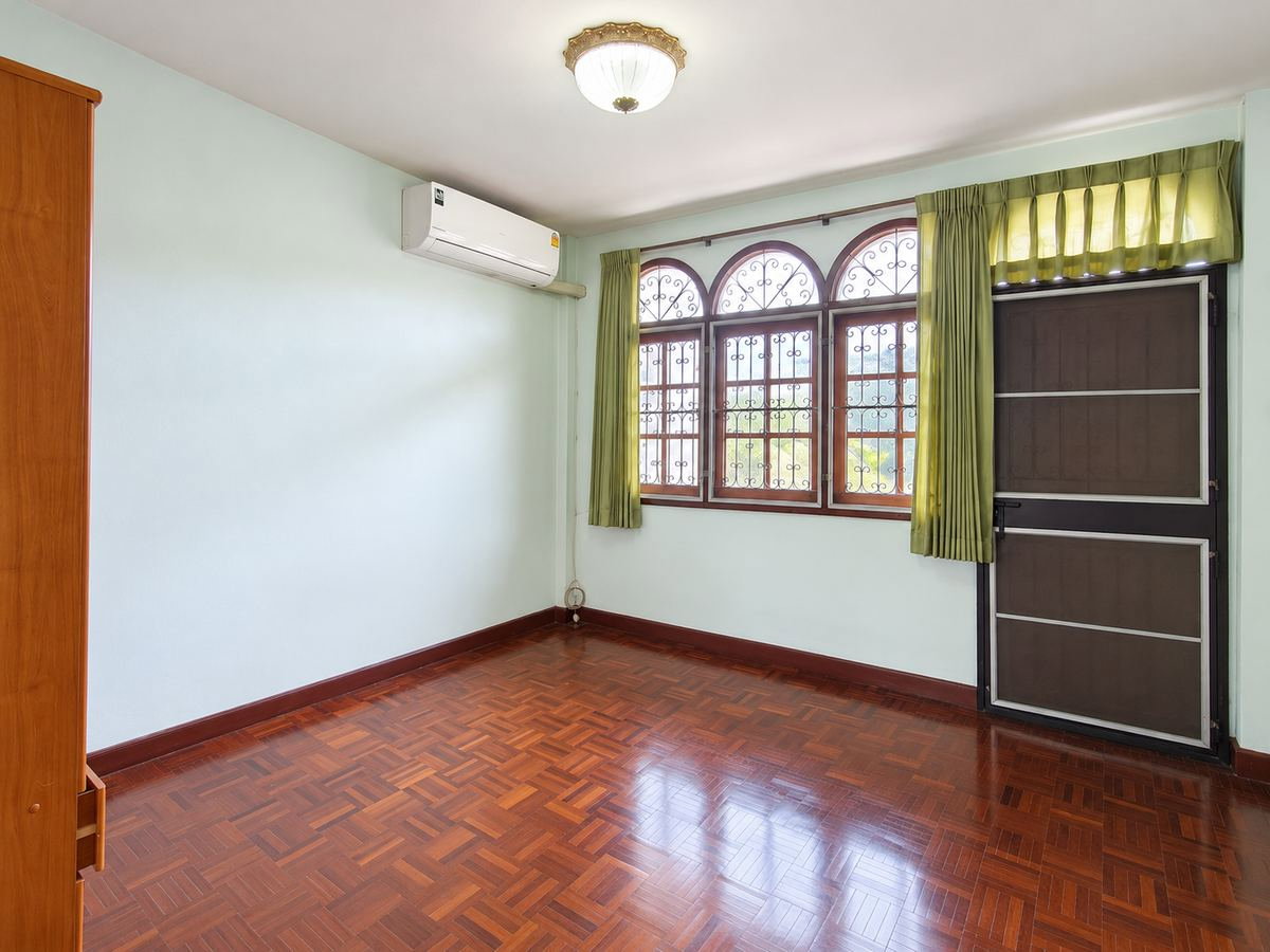 รูป ขายบ้านเดี่ยว วิชิตนคร 2 บางมด จอมทอง กรุงเทพฯ บ้านเดี่ยว 2 ชั้น 87 ตร.ว. พื้นที่ใช้สอย 240 ตร.ม. 4 ห้องนอน 2 ห้องน้ำ จอดรถ 2 คัน ราคา 5.49 ล้านบาท - รูปที่ 21/33