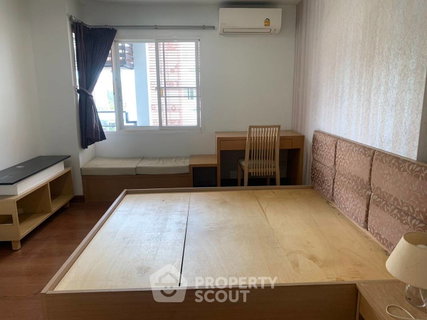 ใกล้ BTS อ่อนนุช 200 ม. | 1 ห้องนอน The Next Sukhumvit 52 (ID 3463371)