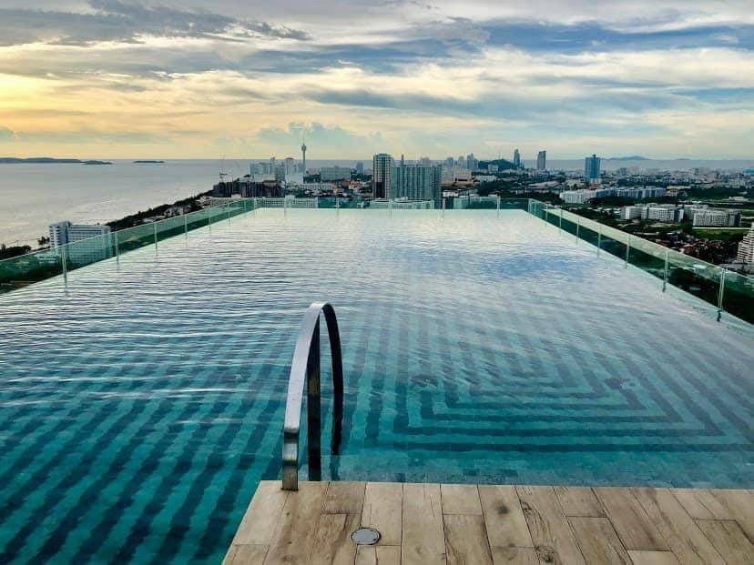 รูป 97988 - ขายคอนโดหรู The Riviera Jomtien ชั้น33 วิวสวย แต่งครบ เครื่องใช้ไฟฟ้าจัดเต็ม พร้อมเข้าอยู่ - รูปที่ 8/12