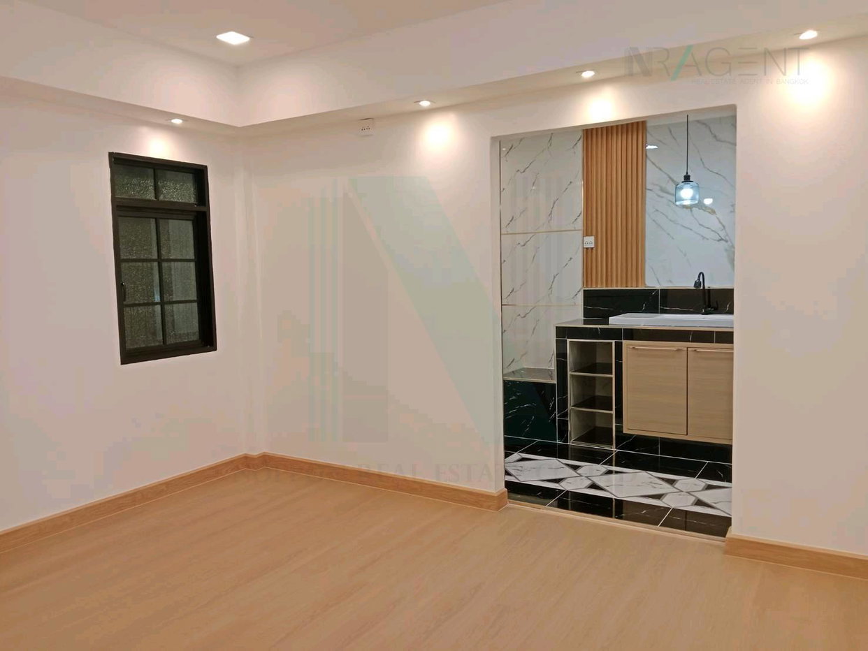 picture 📌 For Rent 2-story Townhouse SIANG SON NIWET 4 bedroom 4 bathroom - 6/8