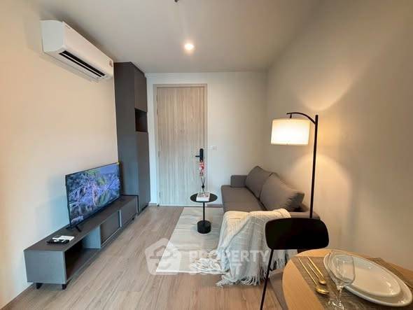 รูป คอนโด 1-ห้องนอน ที่ นิว ดิสทริค อาร์9 ใกล้ MRT พระราม 9 (ID 3463284) - รูปที่ 1/10