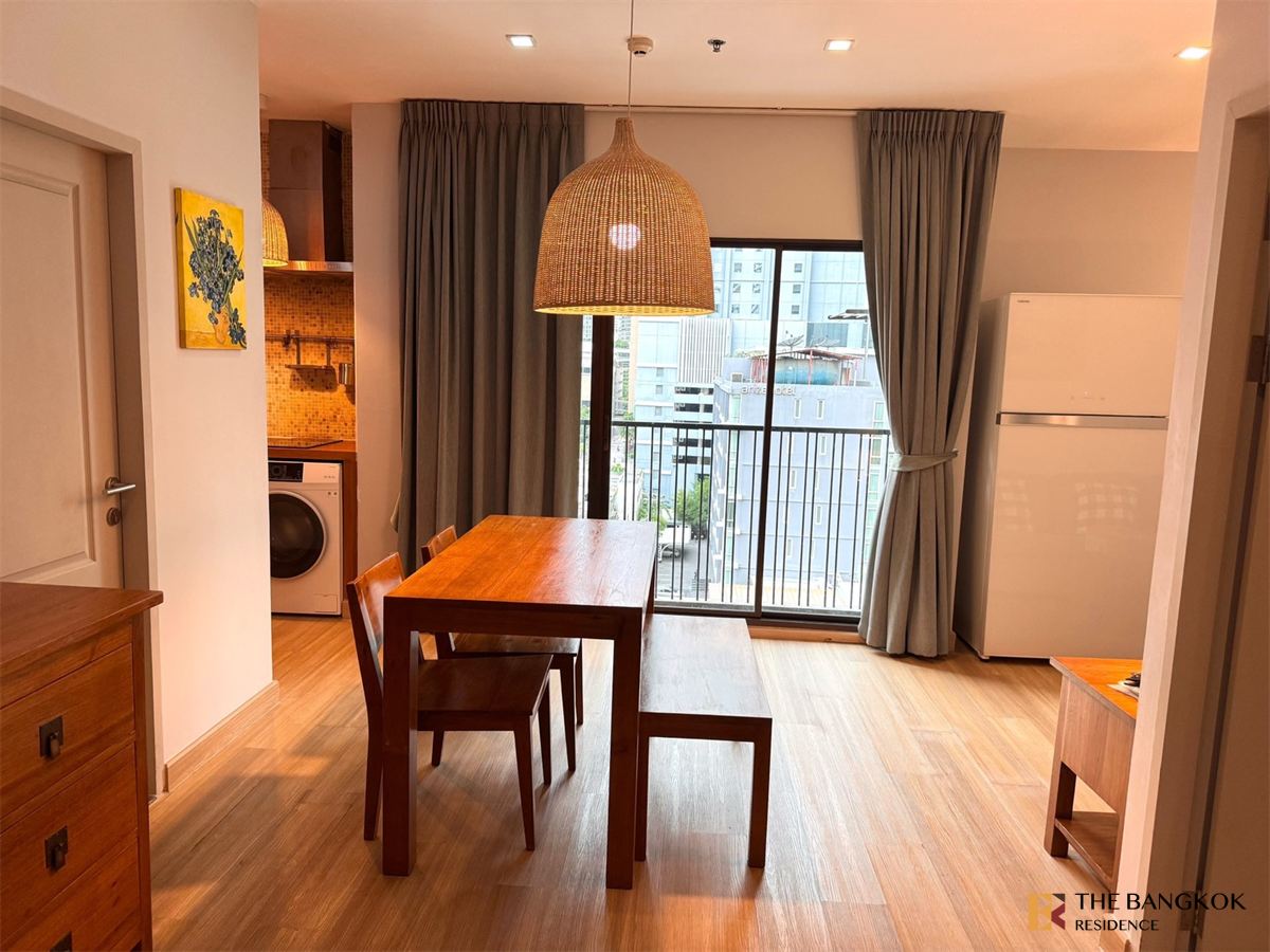 picture Noble Refine near BTS Phrom Phong Location Near Employment, Surrounded by Lifestyles - 7/10