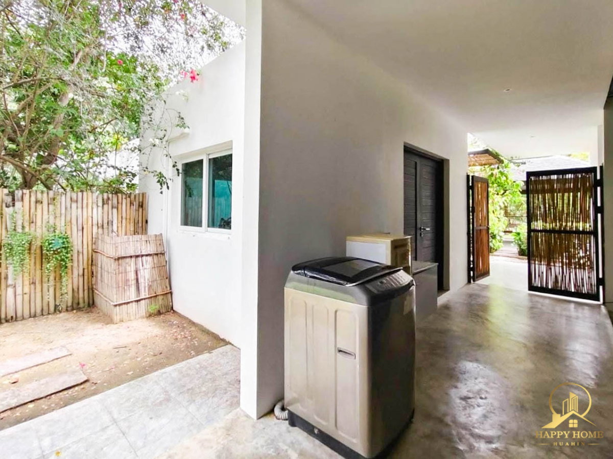 picture Balinese-Style Pool Villa for Sale in Palm Hill Golf Course | North Hua Hin - 21/35