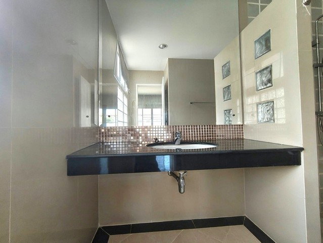 picture FOR RENT  HOUSE PROPERTY  26000 BAHT per MONTH - 6/8