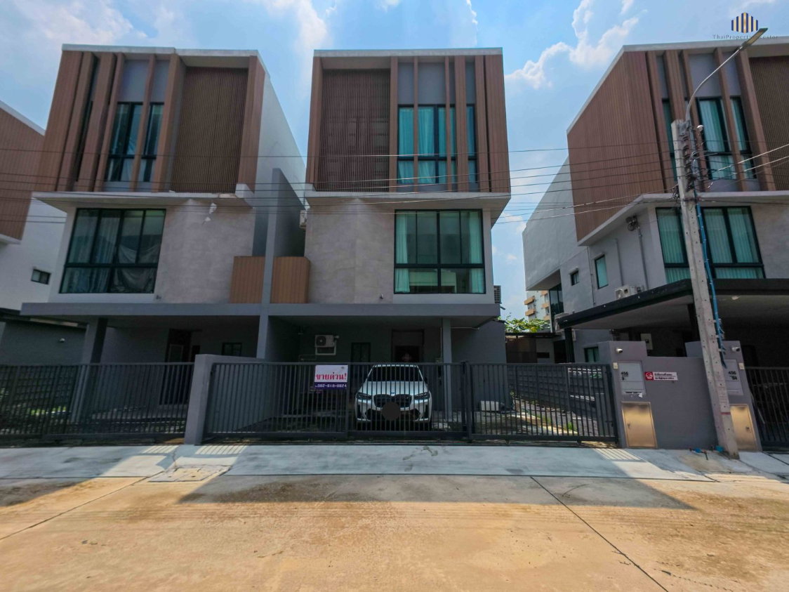 รูป ขายบ้านแฝด 3 ชั้น โครงการ ทวี เพชรเกษม กาญจนาภิเษก ใกล้ เดอะมอลล์บางแค MRT หลักสอง ทำเลดีมาก ตอบโจทย์ทุกคนในครอบครัว - รูปที่ 2/23