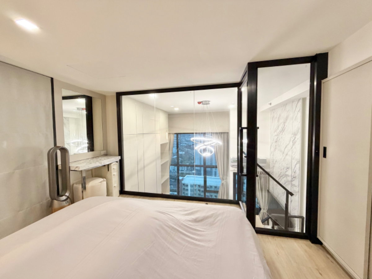 รูป ขาย The Rich พระราม 9 ศรีนครินทร์ ชั้น 29 ห้อง Duplex  ห้องมุม Built-in ตกแต่งจัดเต็ม พร้อมอยู่ ติดถนนศรีนครินทร์ - รูปที่ 16/23