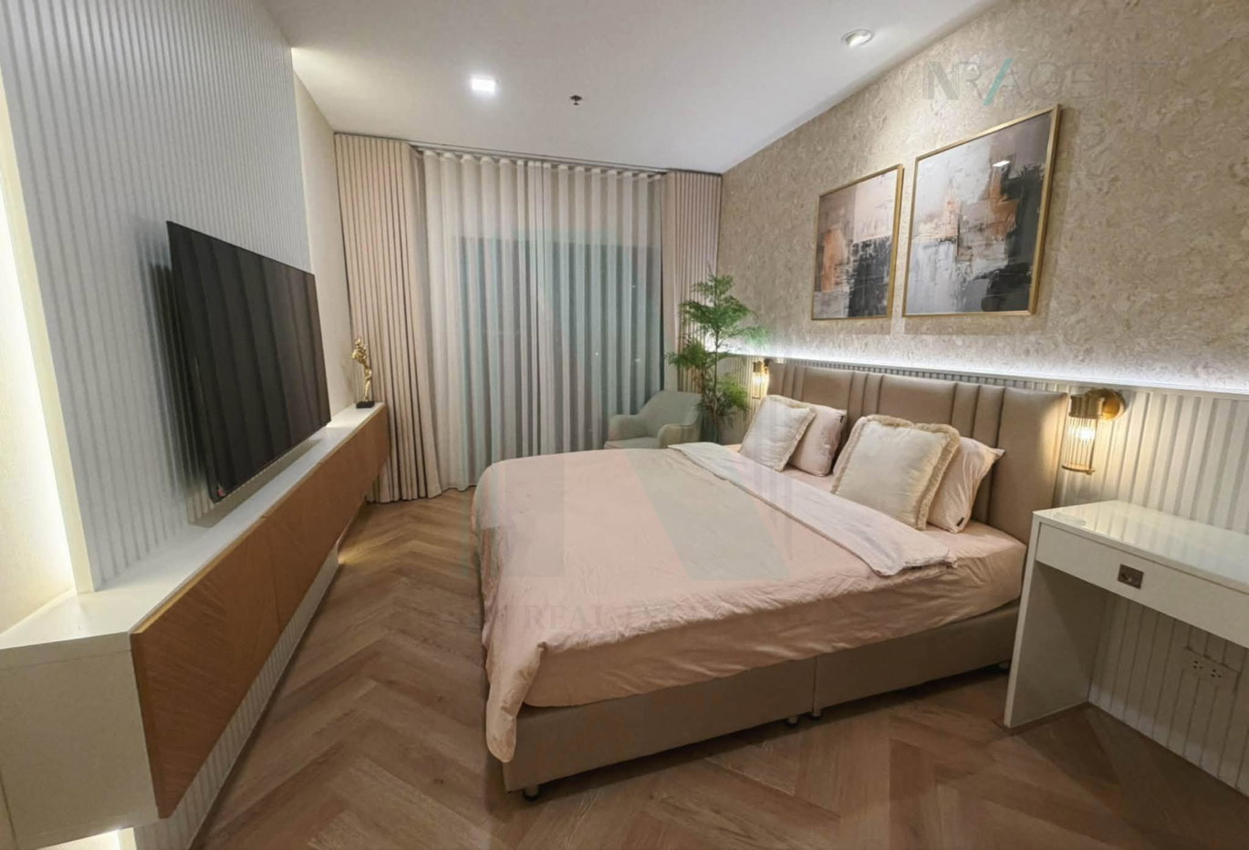 picture 🔺 For Rent Condo NOBLE REFINE Building 1, Floor 20,1 bed room, Room size 51 sqm - 3/8