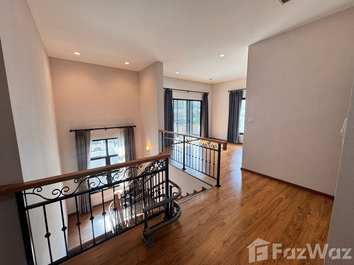 picture 6Bedrooms Corner House+ Warehouse For sale 5337080 - 8/23
