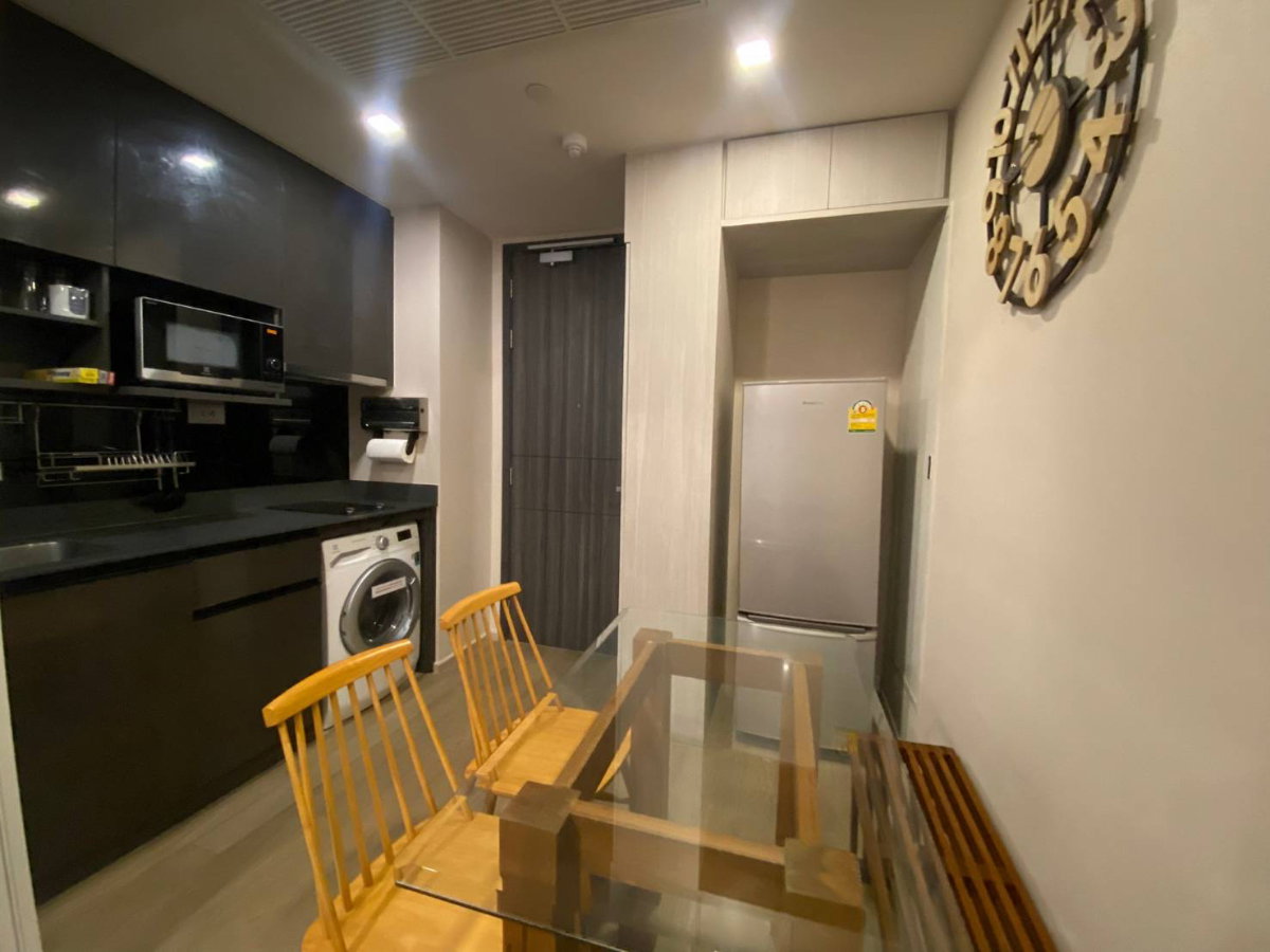 picture ðĒ Ashton Asoke for rent 2 bedrooms, free wifi, free maid 1 a week - 2/7