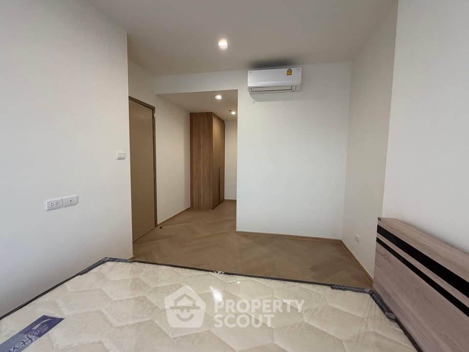 picture 1-BR Condo at Na Reva Charoennakhon near BTS Pho Nimit (ID 3470943) - 10/12