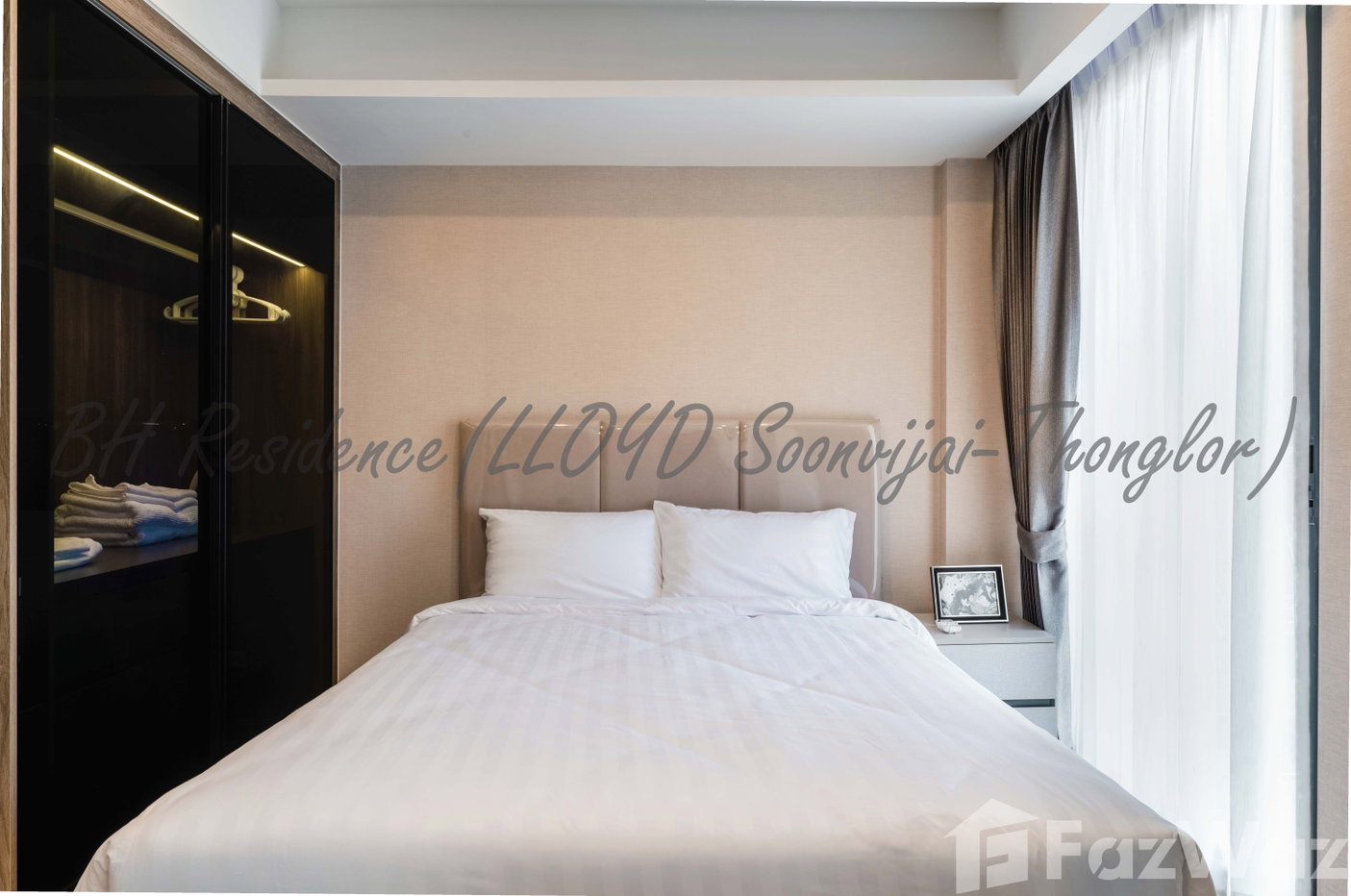 picture One bed Deluxe 1995090 - 7/13