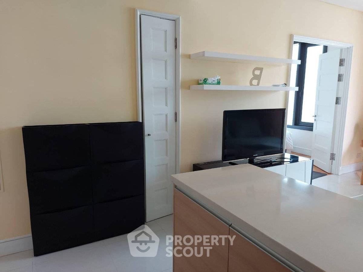 picture 1-BR Condo at Aguston Sukhumvit 22 near MRT Queen Sirikit National Convention Centre (ID 3472627) - 7/15