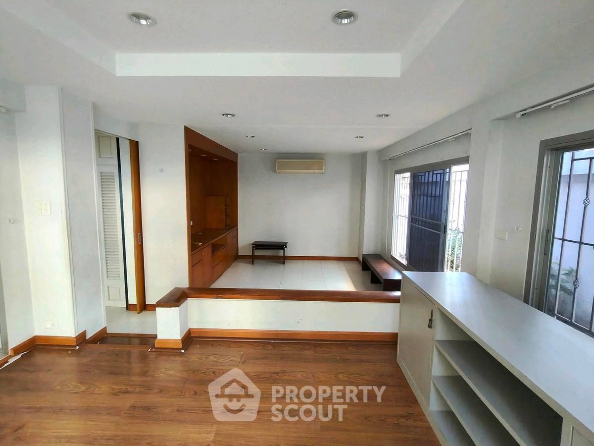 รูป บ้าน 2-ห้องนอน ใน พลับพลา (ID 3471136) - รูปที่ 7/15