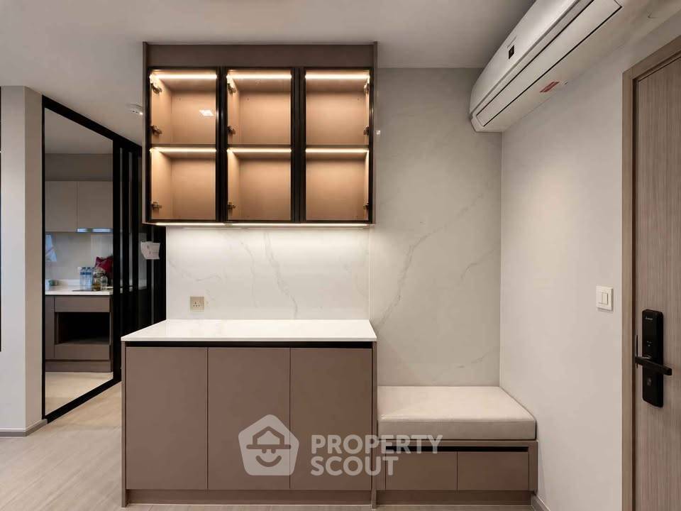 picture 18th-Floor 2-BR Life Sathorn Sierra Near BTS Talat Phlu (ID 3469000) - 3/12