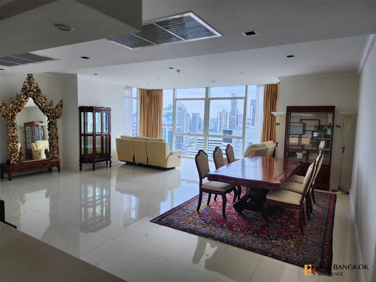 picture Athenee Residence near BTS Phloen Chit - 9/10