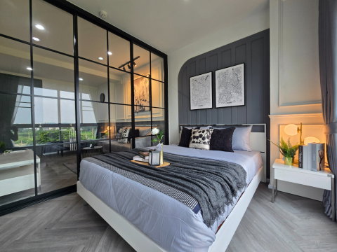 For Sale: The Urbana, Nonthaburi – Stylish, bright, and airy.
