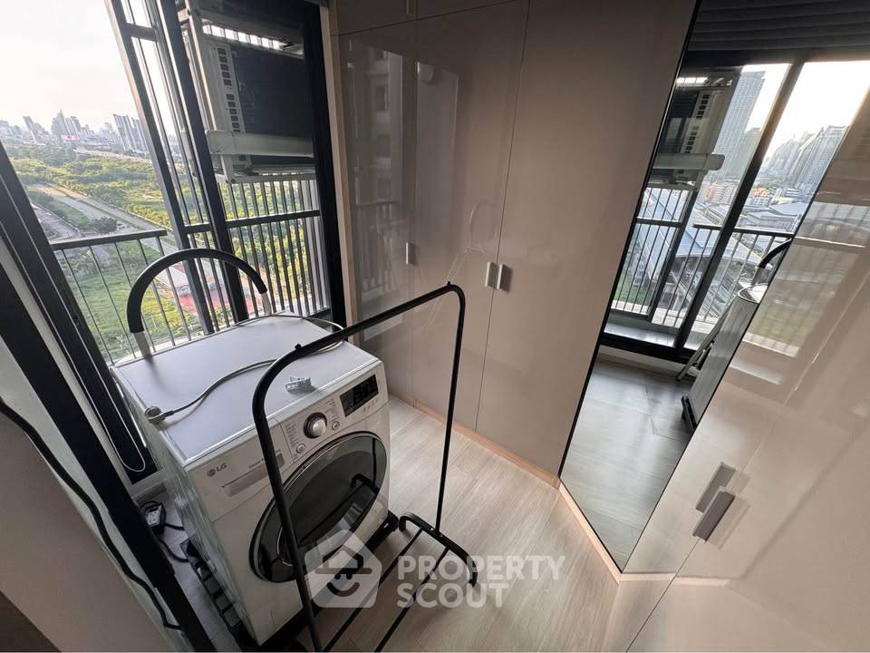 picture 19th-Floor 1-BR Life Asoke Near ARL Makkasan For Rent (ID 3468787) - 9/10
