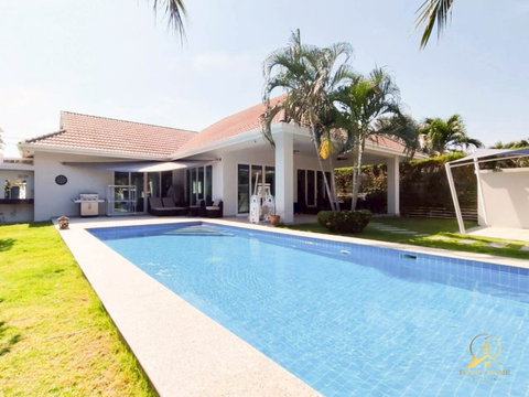 Modern Pool Villa for sale at Smart House Valley