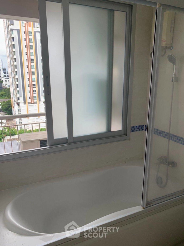 picture 100m To BTS Saint Louis | 2-BR Life @ Sathorn 10 (ID 750206) - 10/11