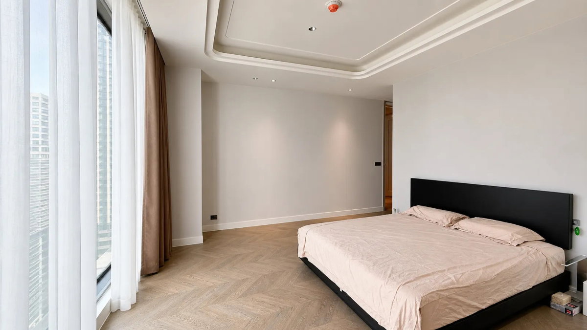 picture LTHC16398 - Luxury Condo For Rent | One89 Wireless | Near MRT Lumphini | 218 Sq.m. | 3 Beds | 4 Baths | 400K/Month - 3/12