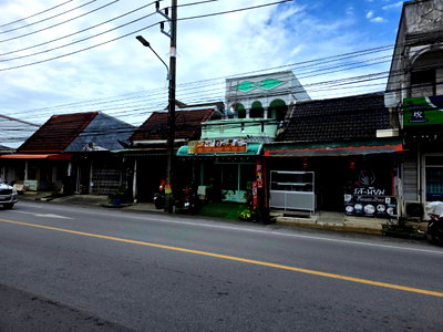 ทาวน์โฮม โรงเรียนเชิงทะเลวิทยาคม  : 🏢🪙ทำเลทอง ใจกลางเชิงทะเล ภูเก็ต🪙🏢 ขายตึก เชิงทะเล 2 ชั้น ติดถนนใหญ่ 