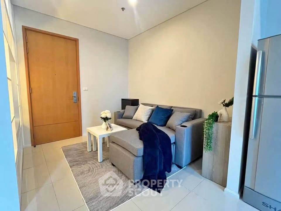 รูป คอนโด 1-ห้องนอน ที่ วิลล่า อโศก ใกล้ MRT เพชรบุรี (ID 3466604) - รูปที่ 1/14