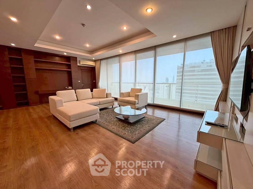 picture 3-BR Condo at Sky Villas Sathorn in Bang Khlo (ID 3468420) - 1/8