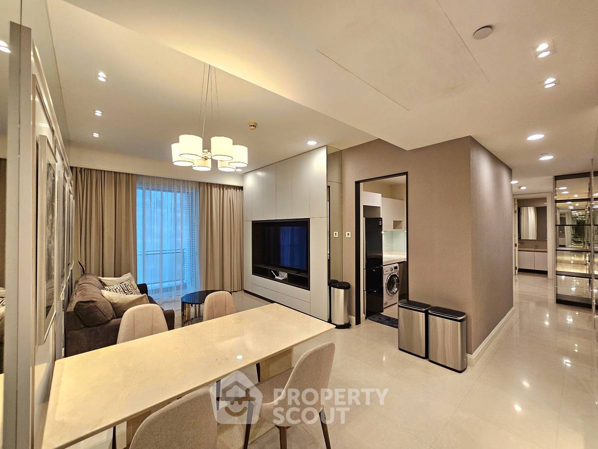รูป คอนโด 2-ห้องนอน ที่ คิว หลังสวน ใกล้ BTS ราชดำริ (ID 3470276) - รูปที่ 1/10