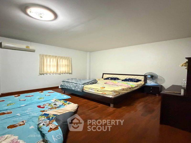 รูป บ้าน 4 ห้องนอน 220 ตร.ม. ขายที่ Srinakarin Village (ID 3469443) - รูปที่ 6/13
