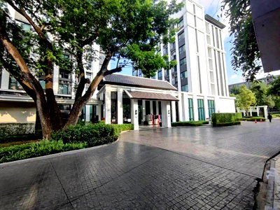Condos for rent 700 Year Sports Arena Chiang Mai : NEW❗️ Condo for Rent near Central Festival Chiang Mai | Escent parkville Condo | 1-Bedroom Condo