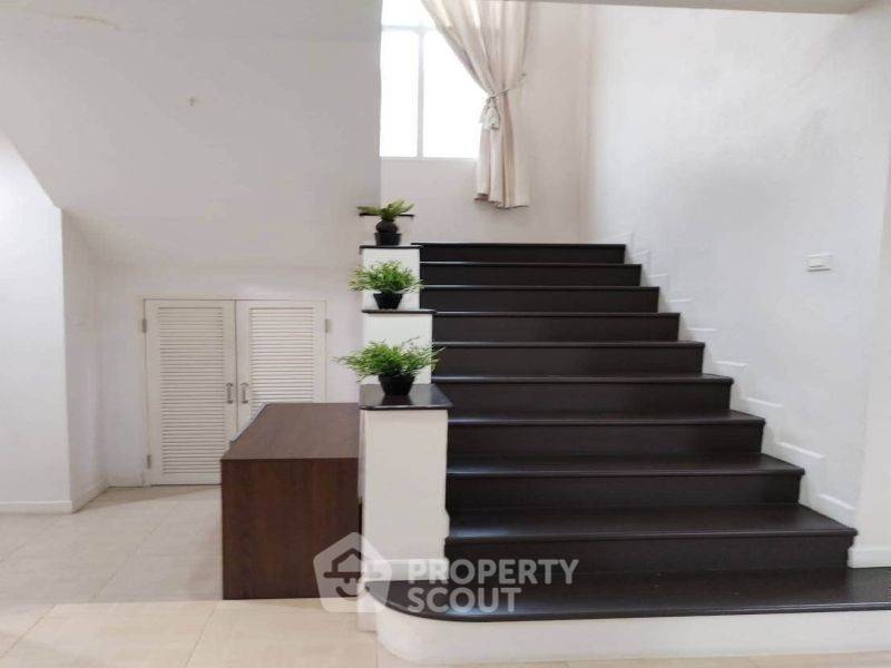 picture 3-BR House For Rent At Smart Home 2, Surasak Si Racha (ID 3469404) - 2/15