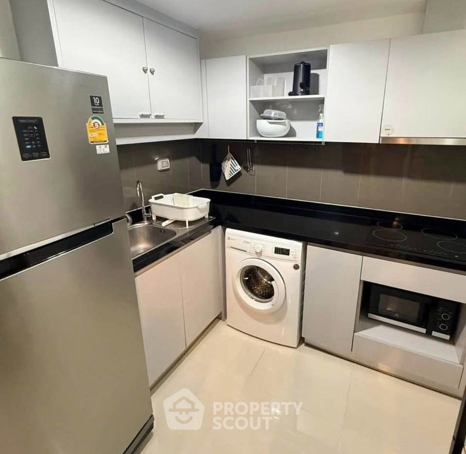 picture 1-BR Condo At Zenith Place Sukhumvit 42 Near BTS Ekkamai (ID 3473923) - 7/9