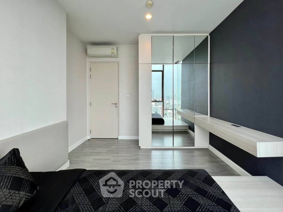 picture 70m To BTS Wong Wian Yai | 2-BR 16th-Floor At The Room (ID 3468201) - 14/18