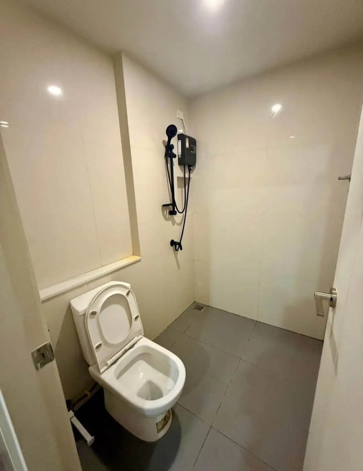 รูป 🏡 ให้เช่าทาวน์โฮมหรู 3.5 ชั้น Maison 168 ลาดพร้าว 101 (K289)
💰 35,000 บาท/เดือน - รูปที่ 26/30