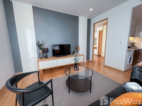 1 Bedroom Condo for sale at The Breeze Narathiwas 1826300