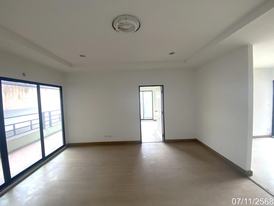 picture CONDO 90.74 Sq.m. Muang Chon Buri Chonburi for 3.2M - 19/35