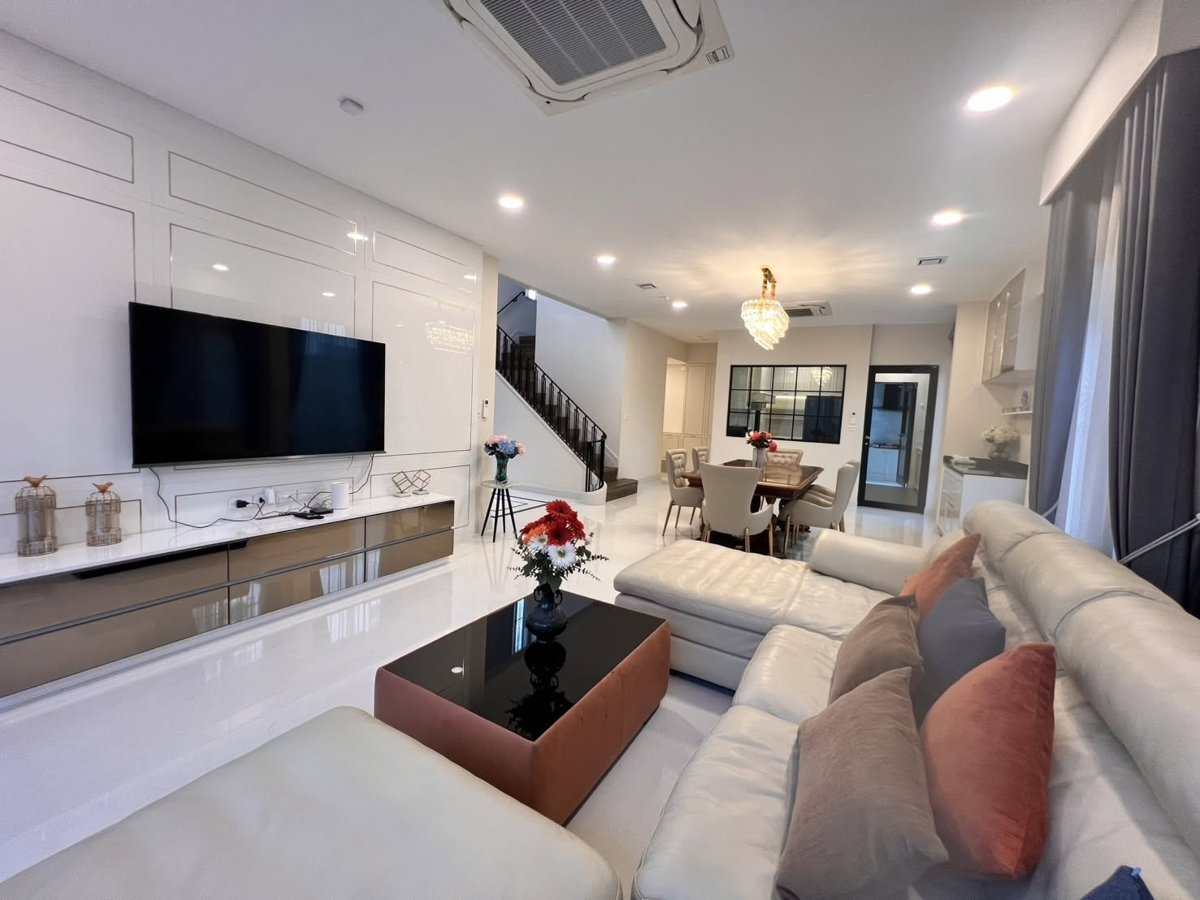 ขาย บ้านเดี่ยว Nantawan Rama 9 แปลงมุม 4 ห้องนอน 5 ห้องน้ำ 302 ตร.ม. ที่ดิน 107 ตร.ว. 35,000,000 บาท [RAW-0273]