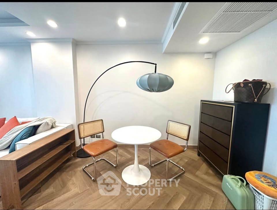 picture 1-BR Condo at Supalai Oriental Sukhumvit 39 near MRT Phetchaburi (ID 3466578) - 9/15