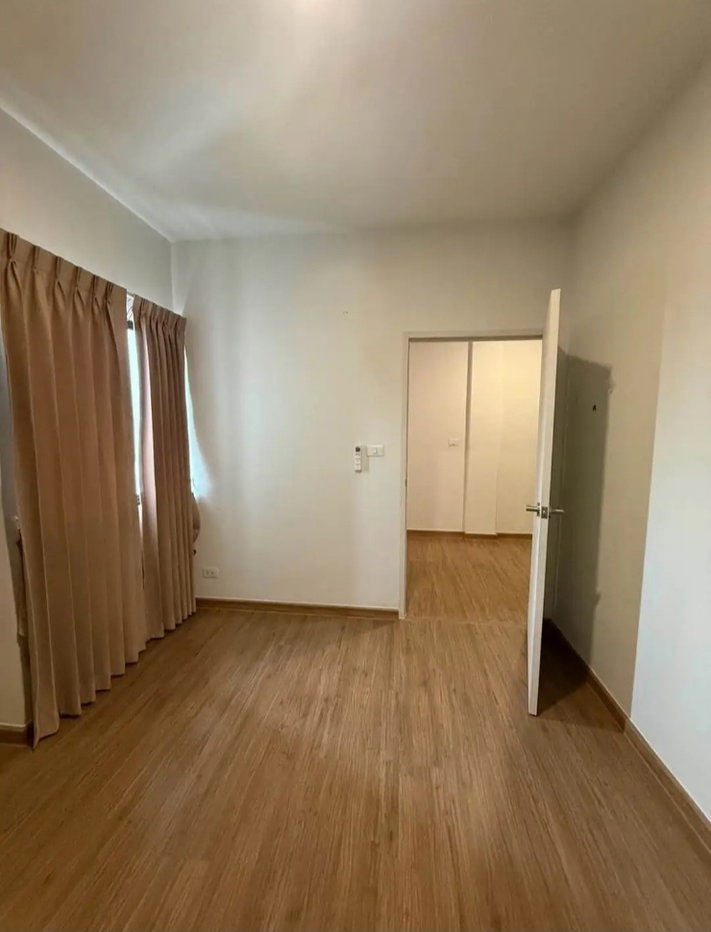 รูป 🏡 ให้เช่าทาวน์โฮมหรู 3.5 ชั้น Maison 168 ลาดพร้าว 101 (K289)
💰 35,000 บาท/เดือน - รูปที่ 28/30