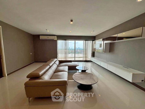 3-BR Condo at Supalai Prima Riva Rama 3 - Narathiwas in Chong Nonsi (ID 3468196)