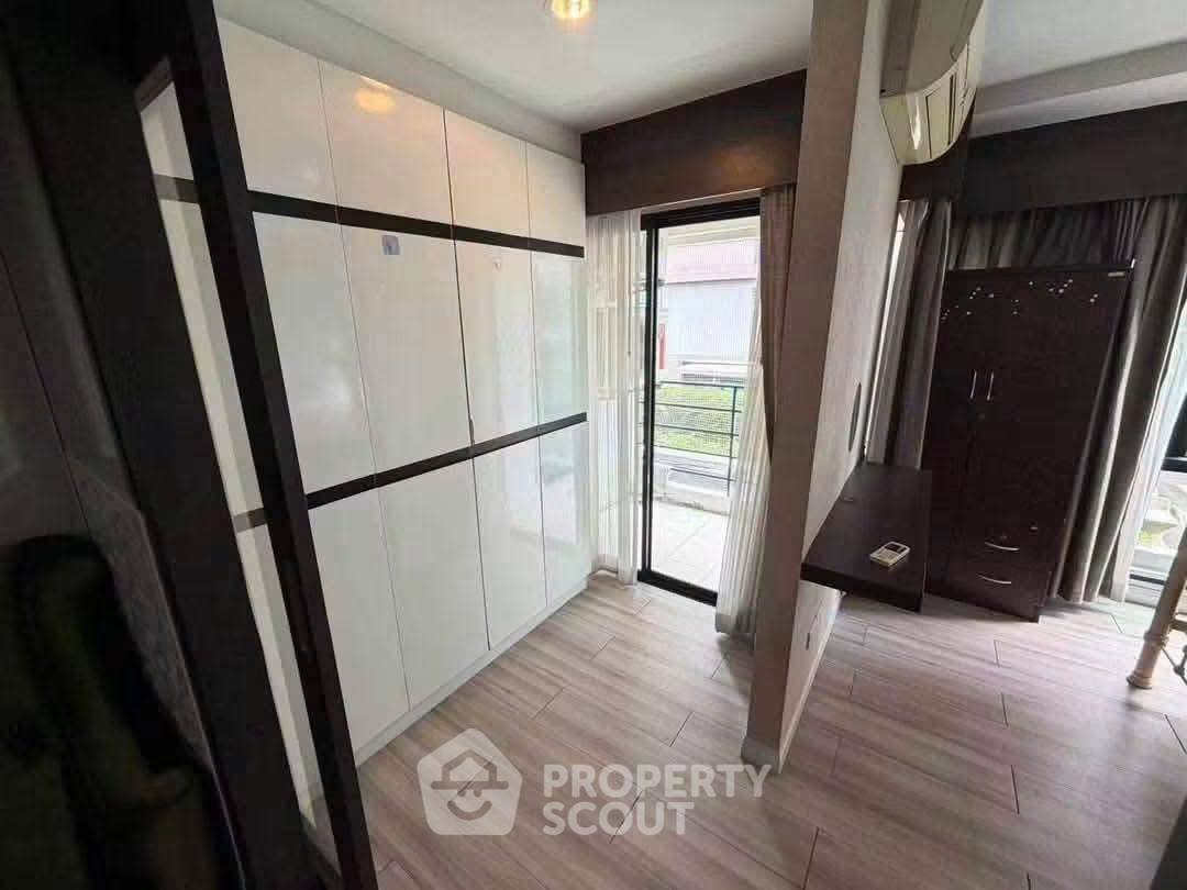 รูป คอนโด 1 ห้องนอน De Blue Resort Condominium South Pattaya ย่านนาเกลือ (ID 3471577) - รูปที่ 3/9