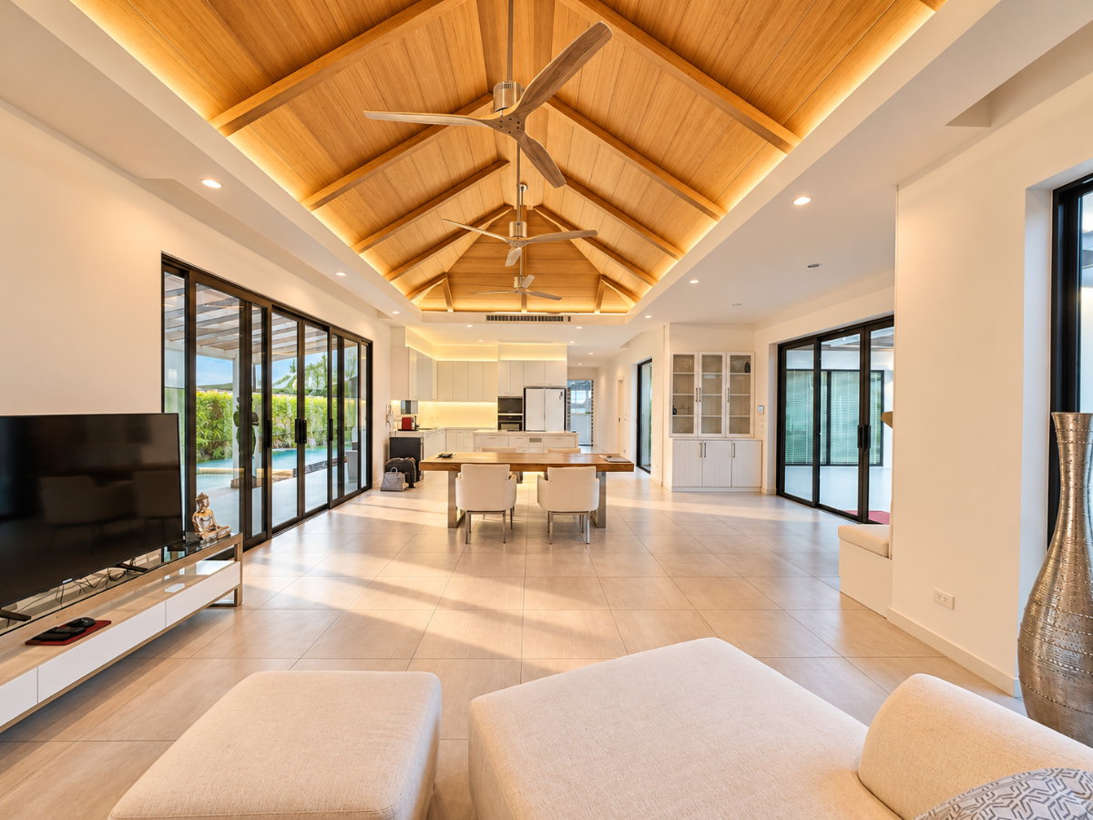 picture Exclusive luxury pool villa for sale Hua Hin Soi 112 - 31/34