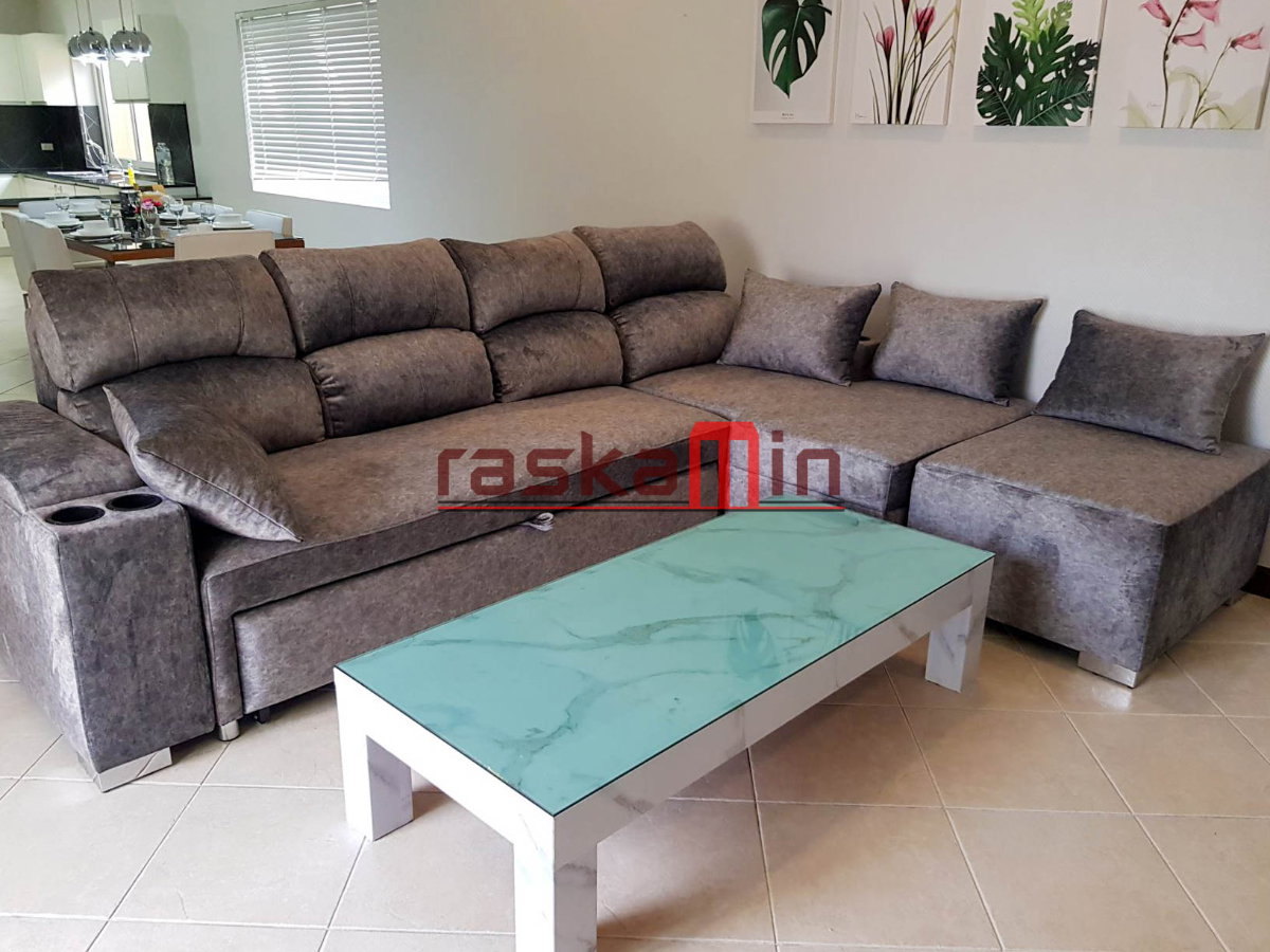 picture Majestic Pool Villa Pattaya for Sale – 3 Bedrooms, Private Beach Access - 2/14