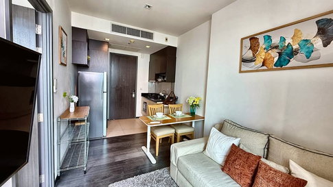 PFD-09361 Condo for rent, Edge by Sansiri Sukhumvit 23 (Edge By Sansiri Sukhumvit 23) : Beautifully decorated, prime location, ready to move in.